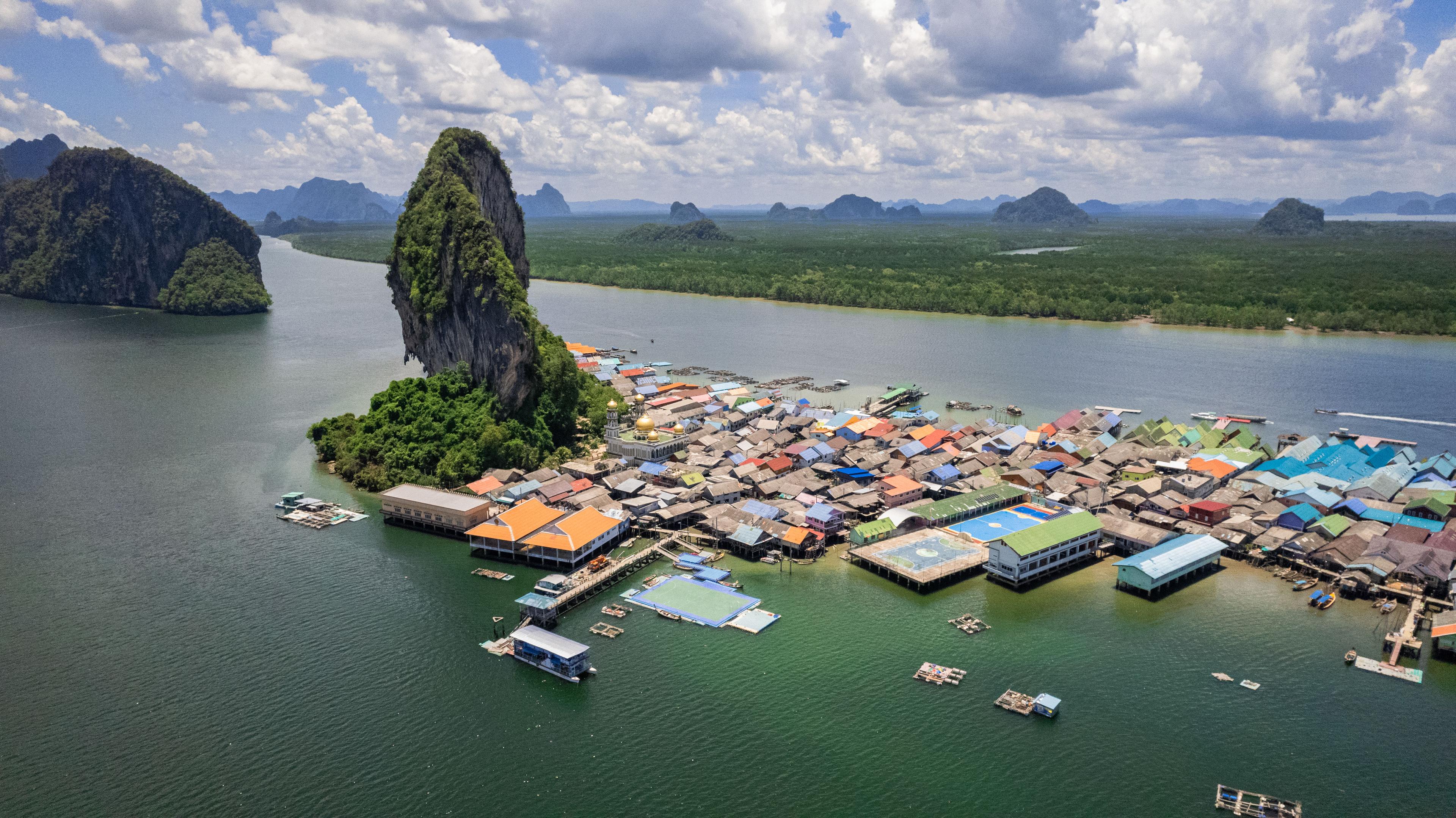James Bond Island-2
